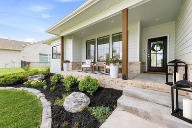 This stunning 5-bedroom, 3-bathroom home offers the perfect - photo 3