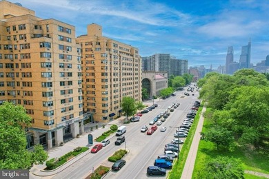 DEEDED GARAGE PARKING IS AVAILABLE FOR AN ADDITIONAL $50,000 - photo 25