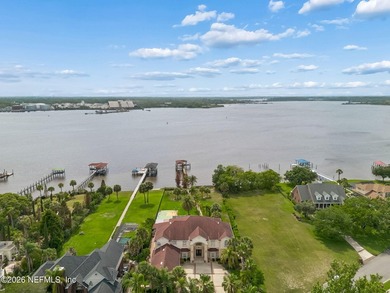 Tucked behind a palm lined entrance in the exclusive Rive St - photo 28