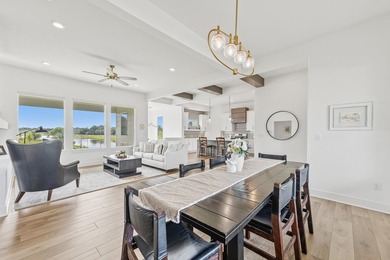 This stunning 5-bedroom, 3-bathroom home offers the perfect - photo 10