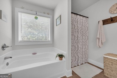 Welcome home! This ALMOST NEW, built in 2024, 3-bedroom, 2-bath - photo 31