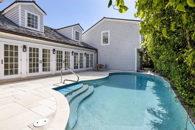 Sophisticated and Serene Palm Beach livingpletely rebuilt in - photo 32