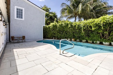 Sophisticated and Serene Palm Beach livingpletely rebuilt in - photo 33