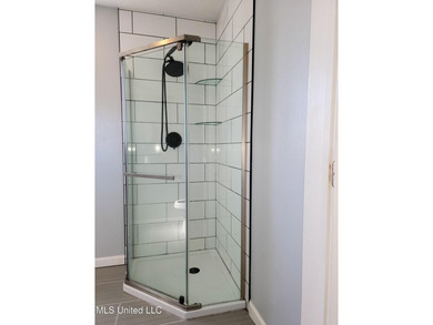 PRIME COMMERCIAL PROPERTY IN A FANTASTIC LOCATION! This - photo 34