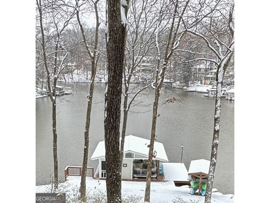 There is something rare about life on Berkeley Lake-quiet - photo 41