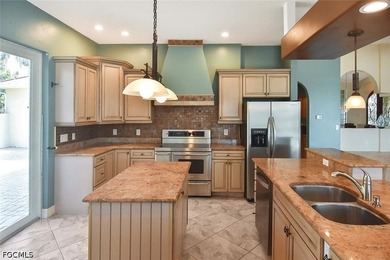 Come take a look at this HUGE GULF ACCESS POOL HOME of 3374sq/f - photo 15