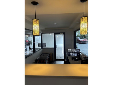 One of kind spacious 1 bedroom direct oceanfront condominium