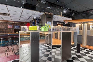 Prime investment opportunity in the heart of historic downtown - photo 21