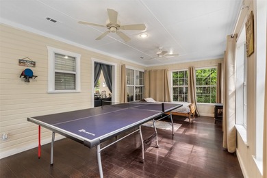 Turn-key vacation rental property located just minutes from Lake - photo 22