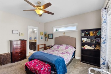 Enjoy the ease of low-maintenance living without sacrificing - photo 23
