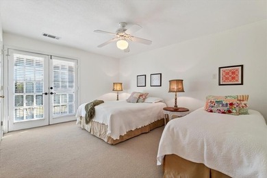 ESTATE with STRATEGIC FLEXIBILITY awaits in the heart of North - photo 29