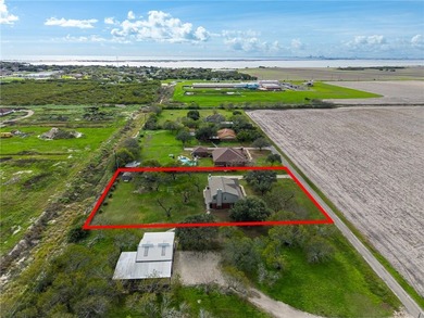 NEW PRICE ALERT!!! Looking for that rare unicorn property? - photo 31