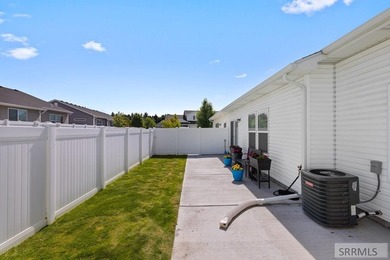 Enjoy the ease of low-maintenance living without sacrificing - photo 34