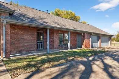 ESTATE with STRATEGIC FLEXIBILITY awaits in the heart of North - photo 35