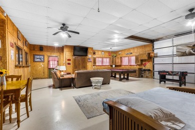 Turn-key vacation rental property located just minutes from Lake - photo 35