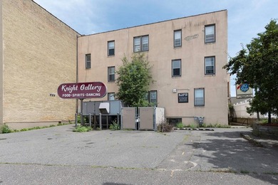 Prime investment opportunity in the heart of historic downtown - photo 44