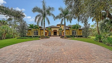 (private lake, pond, coastal) Home For Sale in Sarasota Florida