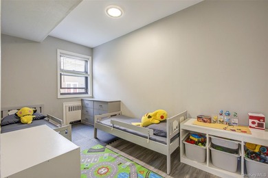 Welcome to this beautifully updated home featuring a 2-bedroom - photo 11