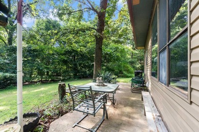 Lakefront Property with 10 Acres - Perfect for a Gentleman's - photo 14