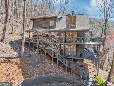 Welcome to your mountain sanctuary in the prestigious community - photo 5