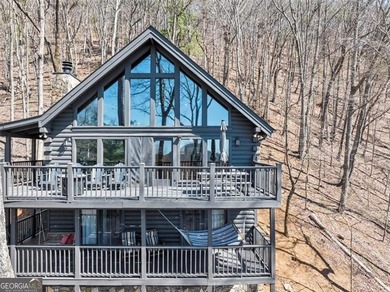 Welcome to your mountain sanctuary in the prestigious community - photo 6