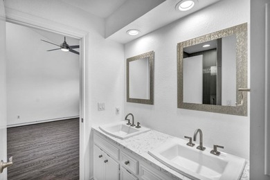 Welcome to StoneGate Manor Town Home #4. This beautiful and - photo 28