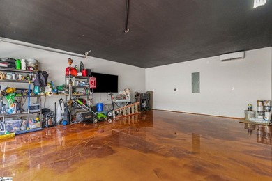 Stunning Custom-Built Home Just Minutes from Clemson University! - photo 31