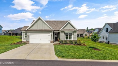 Step inside this beautifully updated ranch, built just two years - photo 46