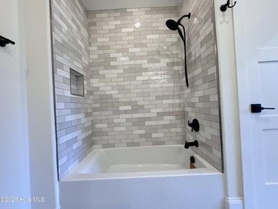 Stunning 4,052 Sf 2-story home with exceptional features inside - photo 49