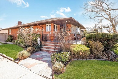 Welcome to this charming detached corner ranch nestled in the - photo 1