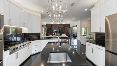 Beautifully updated northeast-facing Contemporary Mediterranean - photo 11