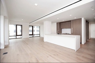 IDEAL FOR 1031 exchange. Current tenant in place until MAY 2027 - photo 1