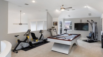 Beautifully updated northeast-facing Contemporary Mediterranean - photo 18