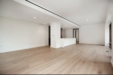 IDEAL FOR 1031 exchange. Current tenant in place until MAY 2027 - photo 8