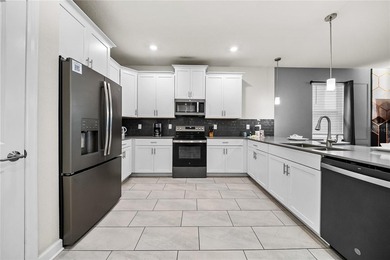 Spectacular 8-bedroom (plus 1 bonus room), 5-bath TURNKEY FULLY - photo 20