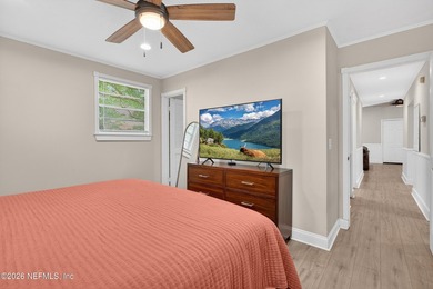 Perfectly positioned in the heart of Mandarin, this charming - photo 22