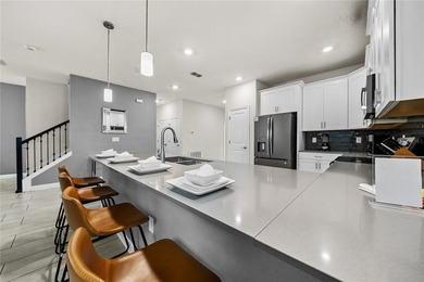 Spectacular 8-bedroom (plus 1 bonus room), 5-bath TURNKEY FULLY - photo 25