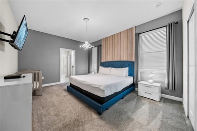 Spectacular 8-bedroom (plus 1 bonus room), 5-bath TURNKEY FULLY - photo 33