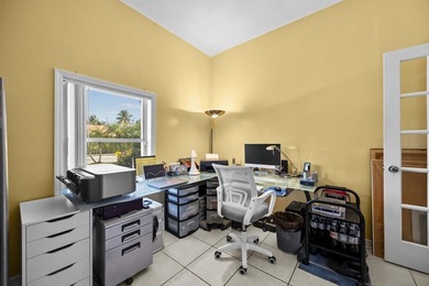 Beautiful 3BR/2BA CBS home with NO HOA-perfect as a primary - photo 33