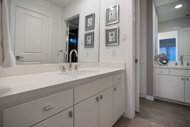 Beautifully updated northeast-facing Contemporary Mediterranean - photo 37