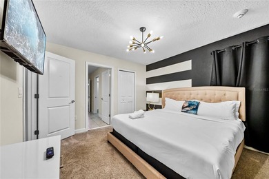 Spectacular 8-bedroom (plus 1 bonus room), 5-bath TURNKEY FULLY - photo 49