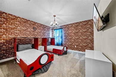 Spectacular 8-bedroom (plus 1 bonus room), 5-bath TURNKEY FULLY - photo 50