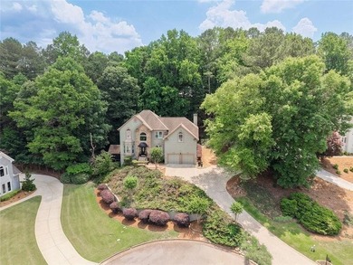 Beautifully updated home situated on a cul-de-sac in the - photo 1