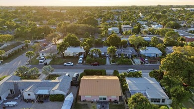 Beautiful 3BR/2BA CBS home with NO HOA-perfect as a primary - photo 52