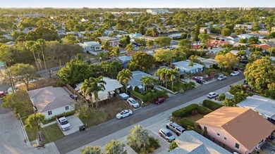 Beautiful 3BR/2BA CBS home with NO HOA-perfect as a primary - photo 53