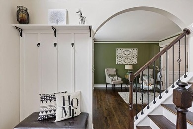 Beautifully updated home situated on a cul-de-sac in the - photo 9