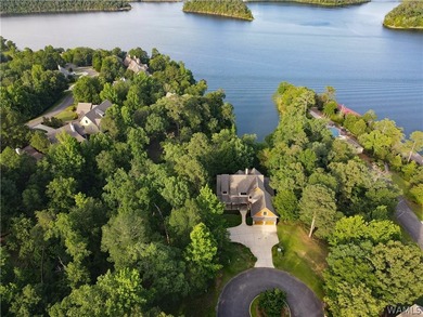 Spanning over 4,000 sq ft with 5 BR and 5.5 baths, this - photo 1