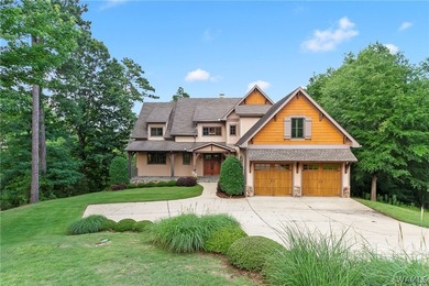 Spanning over 4,000 sq ft with 5 BR and 5.5 baths, this - photo 3