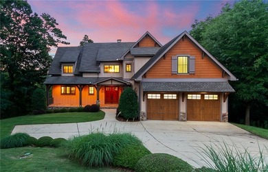 Spanning over 4,000 sq ft with 5 BR and 5.5 baths, this - photo 4