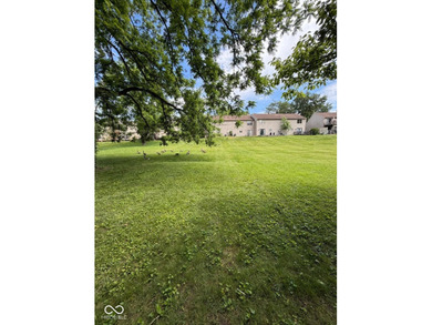 Spacious End-Unit Condo Townhome Overlooking Fall Creek! Enjoy - photo 18